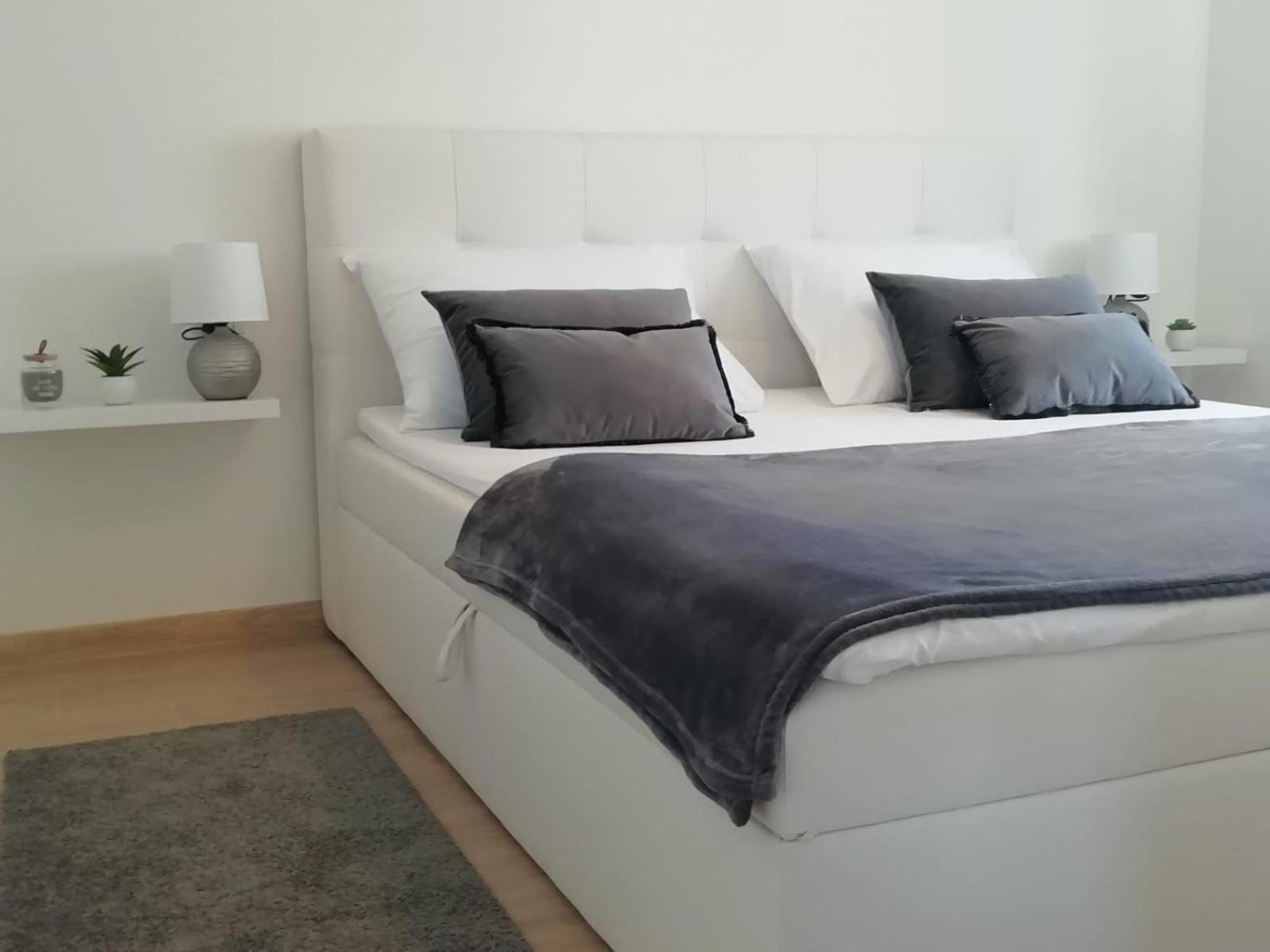 Apartments Maella Zadar Ruang foto